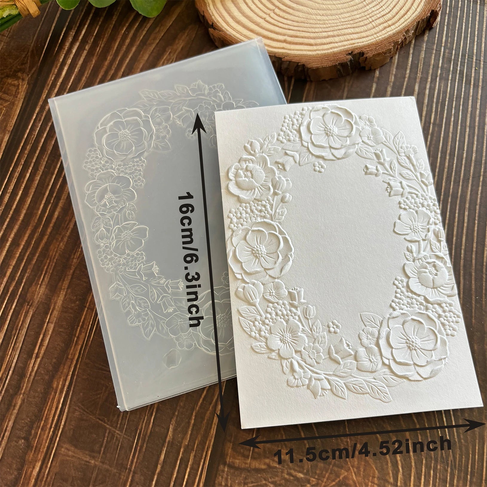 Natural Beauty: The Harmonious Dance of Flowers and Leaves "Design 3D Embossed Folder - Suitable for making cards and scrapbooks